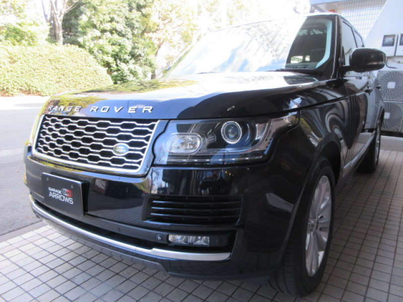 ランドローバーレンジローバー3.0V6SC ヴォーグ 本革 パノラマSR 純正ナビTV 純正20AW 電動デプロイアブルサイドステップ  リバーストラフィックディテクション ブラインドスポットモニター  全方位カメラ MERIDIANサラウンド  パークアシスト 前後PDC バイキセノンヘッドライト ミラーモニター ドラレコ 正規ディーラー車 右ハンドル 整備記録簿多数