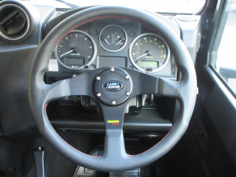ランドローバー ディフェンダー 90SW 2.2Tdci XS 半革 純正AW 4