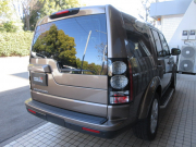 ランドローバー ディスカバリー 3.0V6SC SE 本革 3SR 純正ナビTV 純正19AW 7人乗り 後期モデル 3.0V6SCエンジン サイドステップ 全方位カメラ MERIDIAN エクステンテドブラックルーフレール バイキセノンヘッドライト ミラーモニター 前後ドラレコ 正規ディーラー車 右ハンドル 記録簿付の中古車