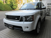 ランドローバー レンジローバーSPORT 5.0V8スーパーチャージド 本革 純正ナビTV 純正20AW 後期最終モデル 510PS 全方位カメラ ハーマンカードンLOGIC7オーディオ パドルシフト Bremboレッドキャリパー 前後PDC バイキセノンヘッドライト スマートKEY 正規ディーラー車 右ハンドル 整備記録簿多数の中古車