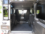 ランドローバー ディフェンダー 90SW 2.2Tdci アドベンチャーED 黒革 専用AW 4人乗り 特別限定車 世界限定600台 セレブレーションモデル Nox/Pm適合 3ナンバー ルーフラック＆リアラダー シュノーケル 専用アンダーガード アルカンターラ フルカーペット LEDヘッドライト LEDレンズkit 禁煙車 前法人オーナー 並行輸入車 右ハンドル 記録簿付の中古車