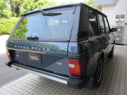 ランドローバー レンジローバー 4.0クラシック 本革 SR 純正同色AW SWB コイルサス クラシックインテリア 本革シート張替 ウッドパネル突板張替 リアアッパーゲートアルミ枠新品交換 天張張替 アイアンバンパー 正規ディーラー車 右ハンドル 整備明細多数の中古車