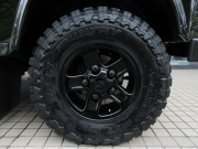 ランドローバー ディフェンダー 110SW 2.2Tdci XS 半革 フロントRECAROシート 純正Boostホイール 7人乗り 後期最終PUMAモデル AT換装済 Nox/Pm適合 3ナンバー カロッツェリア社製フローティングモニター LEDヘッドライト LEDレンズKIT アルカンターラルーフライナー ナルディステアリング 前法人オーナー 並行輸入車 右ハンドル 記録簿付の中古車
