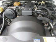 ランドローバー ディフェンダー 110SW 2.4tdci XS 半革 ZUホワイトホイール 5人乗り AT換装済 Nox/Pm適合 3ナンバー 純正Aガード WARNウインチ ウインチバンパー 前後ランプガード シュノーケル LEDヘッドライト  クリアレンズ XSサイドランナー 背面タイヤ 2オーナー車 屋内ガレージ保管 並行輸入車 右ハンドル 記録簿付の中古車