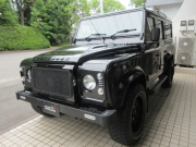 ランドローバー ディフェンダー 110SW 2.2Tdci XS 半革 Twisted18AW 7人乗り 後期最終PUMAモデル Nox/Pm適合 3ナンバー BFGタイヤ LEDバンパー ブラックFメッシュグリル クリアレンズ カーペット施工 クリアレンズ 前後マッドフラップ サイドランナー 背面タイヤ 並行輸入車 右ハンドル 記録簿付の中古車