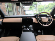 ランドローバー レンジローバーSPORT 3.0D MHEV D300 ダイナミックHSE 本革 パノラマR 純正ナビ 純正OP23AW 電動デプロイアブルサイドステップ SVO Bespokeエクステリアアップグレード プレミアムインテリアアップグレード ACC HUD 前後ドラレコ 純正OP多数 正規ディーラー車 右ハンドル 記録簿付の中古車