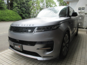 ランドローバー レンジローバーSPORT 3.0D MHEV D300 ダイナミックHSE 本革 パノラマR 純正ナビ 純正OP23AW 電動デプロイアブルサイドステップ SVO Bespokeエクステリアアップグレード プレミアムインテリアアップグレード ACC HUD 前後ドラレコ 純正OP多数 正規ディーラー車 右ハンドル 記録簿付の中古車
