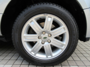 ランドローバー レンジローバーVOGUE 4.4V8 本革 SR ナビ 19AW 後期インテリア テレインレスポンス LOGIC7 天張り新品生地張替施工 正規ディーラー車 右ハンドル 記録簿付の中古車
