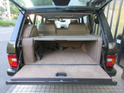 ランドローバー レンジローバー 4.3ヴァンデンプラ 本革 SR LWB インダッシュナビTV 同色ホイール ボディNewペイント Newインテリア 全席シートリペア施工 ウッドリペア施工 天張張替済 正規ディーラー車 右ハンドル 記録簿付の中古車
