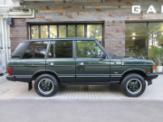 ランドローバー レンジローバー 4.0クラシック 本革 SR 同色アルミ SWB 後期インテリア アイアンバンパー 正規ディーラー車 右ハンドル 整備記録簿多数の中古車