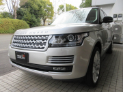 ランドローバー レンジローバー 5.0V8SCオートバイオグラフィ LWB 本革 パノラマSR ナビTV 22AW ロングホイールベース  リアエンタメ  電動サイドステップ  ACC 正規ディーラー車 右ハンドル 全正規ディーラー記録簿付の中古車