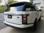ランドローバー レンジローバー 3.0V6SC ヴォーグ 本革 パノラマSR ナビTV 22AW コンビステアリング ACC ブラックデザイン 前法人オーナー 正規ディーラー車 右ハンドル 記録簿付の中古車