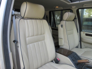 ランドローバー レンジローバー 4.6HSE ロイヤルエディション 本革 SR ナビTV 18AW 特別限定車 日本国内150台限定 ビルトインナビ 天張新品生地張替 後期LP60モデル ワンオーナー車 禁煙車 正規ディーラー車 右ハンドル ディーラー記録簿多数の中古車