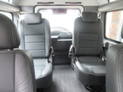ランドローバー ディフェンダー 90SW XS 2.2TDCI 半革 ナビTV 新品AW＆M/Tタイヤ5本 社外オーディオ サイドランナー ブラックパック LEDレンズKIT MOMOステアリング 4人乗り Nox/Pm適合 3ナンバー ワンオーナー車 禁煙車 新車並行車 右ハンドル 記録簿付の中古車