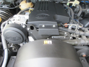 ランドローバー ディフェンダー 110SW XS 2.2TDCI 半革 純正AW AT換装済 社外オーディオ LEDレンズキット 背面タイヤ 7人乗り Nox/Pm適合 3ナンバー登録 ワンオーナー車 禁煙車 新車並行車 右ハンドル 記録簿付の中古車