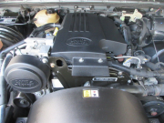 ランドローバー ディフェンダー 90SW 2.2Tdci XS 半革 純正AW 4人乗り AT換装済 ECUチューニング アルカンターラルーフライニング LEDヘッドライト LEDランプ MOMOステアリング 前後マッドフラップ サイドランナー 背面タイヤ 右ハンドル 記録簿付の中古車