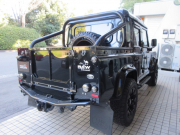 ランドローバー ディフェンダー 110DCAB 2.2Tdci XS 半革 2DIN 18AW 5人乗り エアサス RAW MOTOR SPORTカスタムカー AT換装済 LEDライト Dynaマット 社外Fグリル 社外Fバンパー 前後マッドフラップ サイドランナー 並行輸入車 右ハンドル 記録簿付の中古車