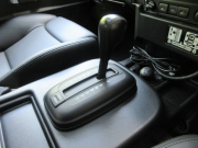 ランドローバー ディフェンダー 110DCAB 2.2Tdci XS 本革レカロシート SR 5人乗り Nox/Pm適合 1ナンバー AT換装済 007SPECTREコンセプト 新品MAXXIS37タイヤ＆ビートロックホイール FOXショックアブソーバー 専用オーバーフェンダー レカロ本革シート2脚 ルーフキャリア LEDランプ チェッカープレート その他多数 並行輸入車 右ハンドル 記録簿付の中古車