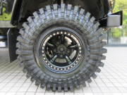 ランドローバー ディフェンダー 110DCAB 2.2Tdci XS 本革レカロシート SR 5人乗り Nox/Pm適合 1ナンバー AT換装済 007SPECTREコンセプト 新品MAXXIS37タイヤ＆ビートロックホイール FOXショックアブソーバー 専用オーバーフェンダー レカロ本革シート2脚 ルーフキャリア LEDランプ チェッカープレート その他多数 並行輸入車 右ハンドル 記録簿付の中古車