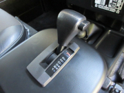 ランドローバー ディフェンダー 110SW 2.2Tdci XS 半革 ブラックBoostAW 7人乗り AT換装済 Nox/Pm適合 3ナンバー登録 アルカンターラルーフライニング チェッカープレート クリアレンズ 前後マッドフラップ サイドランナー 背面タイヤ 並行輸入車 右ハンドル 記録簿付の中古車