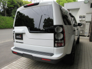 ランドローバー ディスカバリー 3.0V6SC HSE 本革 3SR ナビTV 純正20AW ブラックデザインパック 後期モデル 8速AT サラウンドカメラ ACC クーラーBOX 副変速機 正規ディーラー車 右ハンドル 記録簿付の中古車