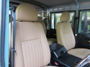 ランドローバー ディフェンダー 110SW 2.2Tdci 本革 ヘリテイジカスタム ソフトトップ AT換装済 5人乗り Nox/Pm適合 3ナンバー登録 ボディNewペイント 新品Wolf Style同色ホイール 新品Fグリル 新品クリアレンズ 新品マッドフラップ 背面タイヤ 並行輸入車 右ハンドル 記録簿付の中古車