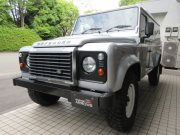 ランドローバー ディフェンダー 110HT 2.2Tdci ハードトップ 2人乗り Nox/Pm適合 1ナンバー登録 ホワイトルーフ スチールホイール マッドフラップ 背面タイヤ 並行輸入車 右ハンドル 記録簿付の中古車