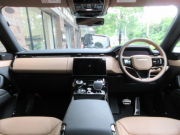 ランドローバー レンジローバーSPORT 3.0DMHEV DYNAMIC HSE 本革 パノラマSR 純正ナビ 純正22AW シグニチャーLEDヘッドライト セミアリニンレザー レッドキャリパー ACC 副変速機 純正OP多数 新車保証継承可 正規ディーラー車 右ハンドル 記録簿付の中古車