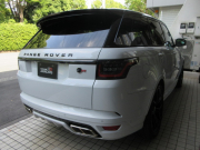 ランドローバー レンジローバーSPORT 5.0V8SC SVR コンビレザー パノラマR 純正ナビ 22AW 稀少後期モデル カーボンボンネット アルカンターラルーフライニング 法人ワンオーナー 正規ディーラー車 右ハンドル 記録簿付の中古車