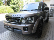 ランドローバー ディスカバリー 3.0V6SC SE 本革 3SR 純正ナビ OPブラック20AW 7人乗り フリップダウンモニター DVDプレーヤー 全方位カメラ メリディアン 副変速機付 ワンオーナー車 正規ディーラー車 右ハンドル 記録簿付の中古車