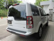ランドローバー ディスカバリー4 5.0SE 本革 3SR 純正ナビTV 純正19AW 7人乗り AJ5.0V8最終モデル 全方位カメラ bluetoothオーディオ ハーマンカードン 正規ディーラー車 右ハンドル 記録簿付の中古車