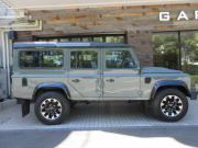 ランドローバー ディフェンダー 110SW 2.2Tdci 新品sawtooth18AW 7人乗り AT換装済 Nox/Pm適合 3ナンバー ブラックコントラストルーフ LEDヘッドライト LEDランプKIT ブラックデザインパック仕様 新品マッドフラップ 並行輸入車 右ハンドル 記録簿付の中古車