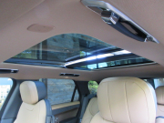 ランドローバー レンジローバーSPORT 3.0DMHEV DYNAMIC HSE 本革 パノラマSR 純正ナビ 純正22AW シグニチャーLEDヘッドライト セミアリニンレザー ACC 副変速機 純正OP多数 新車保証継承可 法人ワンオーナー車 正規ディーラー車 右ハンドル 記録簿付の中古車