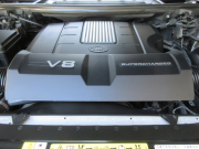 ランドローバー レンジローバーVOGUE 5.0V8スーパーチャージド 本革 SR 純正ナビ TV 純正20AW 後期モデル 電動サイドステップ コンビステアリング 全方位カメラ 正規ディーラー車 右ハンドル 全正規ディーラー記録簿多数の中古車
