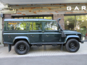 ランドローバー ディフェンダー 110SW 2.2Tdci XS 半革 ブラックスチールホイール カロッツェリアフローティングAVモニター AT換装済 7人乗り Nox/Pm適合 3ナンバー フルカーペット チェッカープレート LEDヘッドライト LEDレンズ LEDバンパー シュノーケル  XSサイドランナー マッドフラップ 背面タイヤ 並行輸入車 右ハンドル 記録簿付の中古車