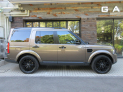 ランドローバー ディスカバリー 3.0V6SC SE 本革 3SR 純正ナビTV 純正19AW 7人乗り 後期モデル ブラックデザインパック 稀少カラー 副変速機 前後PDC メリディアン エクステンテドブラックルーフレール 正規ディーラー車 右ハンドル 記録簿付の中古車
