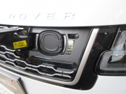ランドローバー レンジローバー ヴォーグ PHEV P400e 本革 パノラマSR 純正ナビTV 21AW 後期モデル Incontrol Touch Pro Duo ドライバーアシストパック ピクセルLEDヘッドライト ヘッドアップディスプレイ メリディアンサラウンドサウンド イオン/PM2.5 コンビステア 新車保証継承可 正規ディーラー車 右ハンドル 記録簿付の中古車