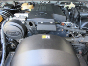 ランドローバー ディフェンダー 110SW 2.2Tdci ホワイトスチールホイール 7人乗り AT換装済 Nox/Pm適合 3ナンバー ホワイトルーフ ウイングチェッカープレート 背面タイヤ 並行輸入車 右ハンドル 記録簿付の中古車