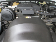 ランドローバー ディフェンダー 110SW 2.2Tdci ランドマークエディション 本革 純正ブラックAW 特別限定車 ブラックデザインパック 7人乗り MT車 Nox/Pm適合 3ナンバー ブレミアムレザーシート アルカンターラルーフライニング プレミアムカーペット クリアレンズ XSサイドランナー 前後マッドフラップ 背面タイヤ 並行輸入車 右ハンドル 記録簿付の中古車