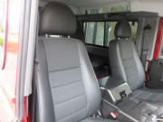 ランドローバー ディフェンダー 90SW 2.2Tdci XS 半革 Sawtooth18インチホイール 4人乗り AT換装済 Nox/Pm適合 3ナンバー 社外足廻り ブラックコントラスト LEDヘッドライト LEDランプ パックカメラ XSサイドランナー 前後マッドフラップ 背面タイヤ 並行輸入車 右ハンドル 記録簿付の中古車