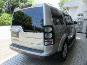 ランドローバー ディスカバリー 3.0V6SC SE 本革 3SR 純正ナビTV 純正19AW 後期モデル 7人乗り 稀少カラー サイドステップ 全方位サラウンドカメラ キセノンヘッドライト MERIDIANサウンド ブラインドスポット 正規ディーラー車 右ハンドル 記録簿付の中古車