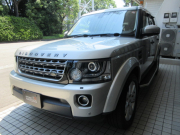 ランドローバー ディスカバリー 3.0V6SC SE 本革 3SR 純正ナビTV 純正19AW 後期モデル 7人乗り 稀少カラー サイドステップ 全方位サラウンドカメラ キセノンヘッドライト MERIDIANサウンド ブラインドスポット 正規ディーラー車 右ハンドル 記録簿付の中古車