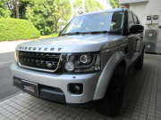 ランドローバー ディスカバリー 3.0V6SC SE 本革 3SR 純正ナビTV 純正19AW 7人乗り 後期モデル ブラックデザインパック 全方位サラウンドカメラシステム MERIDIAN キセノン ウッド＆レザーコンビステア リアPDC 正規ディーラー車 右ハンドル 記録簿付の中古車
