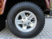 ランドローバー ディフェンダー 110SW 2.2Tdci XS 半革 稀少SR 純正Boostホイール 7人乗り Nox/Pm適合 3ナンバー 稀少サンルーフ付 アルカンターラルーフライニング クリアレンズ XSサイドランナー 前後マッドフラップ 背面タイヤ 並行輸入車 右ハンドル 記録簿付の中古車