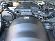 ランドローバー ディフェンダー 110SW 2.2Tdci XS 半革 純正Boostホイール 7人乗り AT換装済 Nox/Pm適合 3ナンバー モトリタステアリング クリアレンズ 前後マッドフラップ XSサイドランナー 背面タイヤ 並行輸入車 右ハンドル 記録簿付の中古車