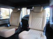 ランドローバー ディフェンダー 110SW 2.2Tdci XS 本革張替 デュアルフィニッシュAW 7人乗り AT換装済 Nox/Pm適合 3ナンバー アルカンターラルーフライニング フルカーペット施工 クルーズコントロール LEDヘッドライト クリアLEDレンズ 前後マッドフラップ XSサイドランナー 背面タイヤ  並行輸入車 右ハンドル 記録簿付の中古車