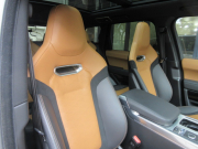 ランドローバー レンジローバーSPORT 5.0V8SC SVR 575PS 本革 パノラマSR 純正ナビTV 純正22AW 後期モデル 電動デプロイアブルサイドステップ 専用インテリア コンビレザー ドライバーアシストパック メリディアン Touch Pro Duo パークアシスト Bremboレッドキャリパー デュアルエキゾースト ピクセルLED 正規ディーラー車 右ハンドル 記録簿付の中古車