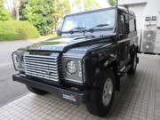 ランドローバー ディフェンダー 90SW 2.2Tdci XS 本革 純正Boostホイール 4人乗り AT換装済 Nox/Pm適合 3ナンバー プレミアムシート アルカンターラルーフライニング ランプガード クリアレンズ 前後マッドフラップ XSサイドランナー 背面タイヤ 並行輸入車 右ハンドル 記録簿付の中古車