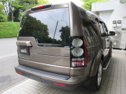 ランドローバー ディスカバリー 3.0V6SC SE 本革 3SR 純正ナビTV 純正19AW 後期モデル 7人乗り サイドステップ 全方位カメラ メリディアン ブラインドスポット エクステンテドルーフレール 正規ディーラー車 右ハンドル 記録簿付の中古車