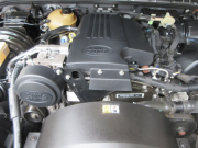 ランドローバー ディフェンダー 110SW 2.2Tdci XS 半革 純正Boostホイール 7人乗り Nox/Pm適合 3ナンバー クリアレンズ コールドクライメイトパック ステンレスボルトKIT 前後マッドフラップ SVXサイドランナー 背面タイヤ 英国ワンオーナー 並行輸入車 右ハンドル 記録簿付の中古車
